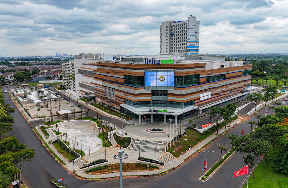 The Largest Mall in East Bekasi Officially Opened, Living World Grand Wisata Presents the Beauty of Natural Architecture with an Eco-friendly Concept